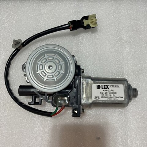 Мотор стеклоподъемника двери задней, левой 834503E000 HYUNDAI
