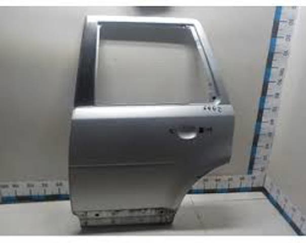 Дверь задняя, левая LR001613 LAND ROVER