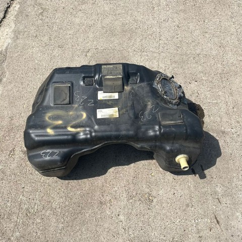 Бак топливный LR006107 LAND ROVER