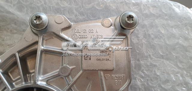 Водяной насос охлаждения, с корпусом 06L121012A VAG