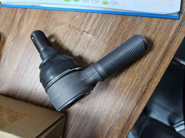 Наконечник поперечной рулевой тяги 8971073482 ISUZU