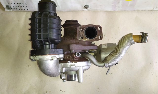 Турбокомпрессор Ситроен С5 3