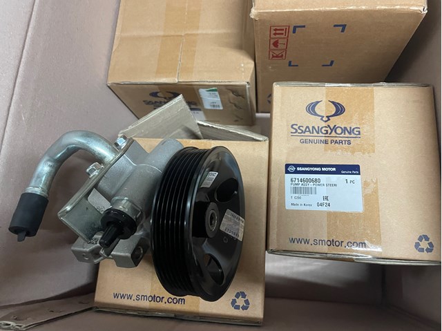 6714600680 SSANG YONG Насос гидроусилителя руля (ГУР) купить в Киев