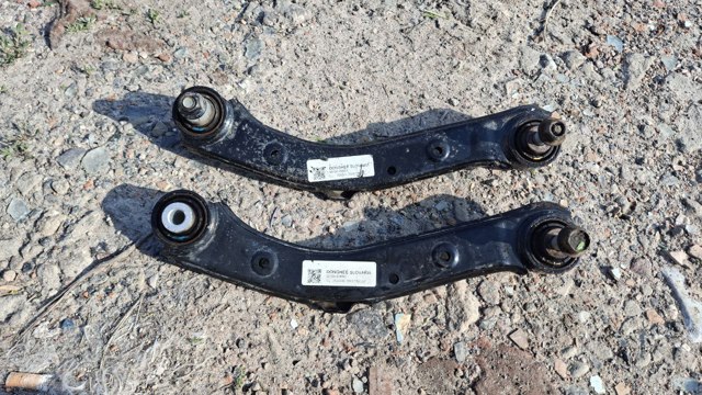 Балансир задний верхний 55100D3050 HYUNDAI