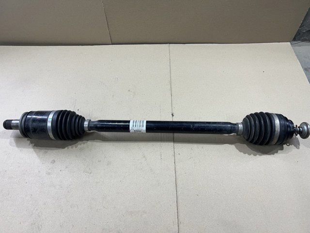 Полуось задняя, правая 7641212 BMW