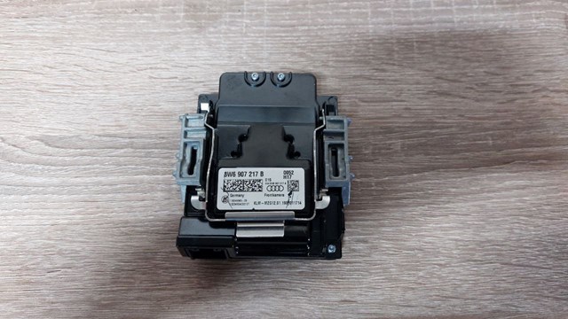 Камера заднего вида 8W6907217B VAG