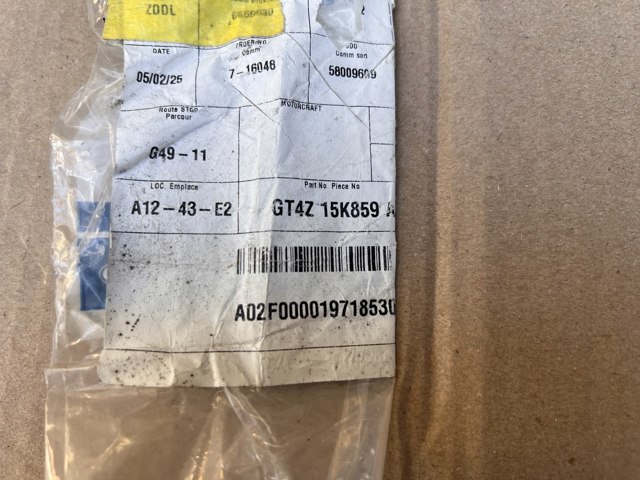 GT4Z15K859A Датчик сигнализации парковки (парктроник) задний боковой купить Чернигов