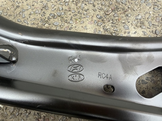 55280J9500 HYUNDAI Рычаг (тяга) задней подвески продольный нижний правый купить в Каменское