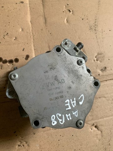 Насос вакуумный 06J145100G VAG