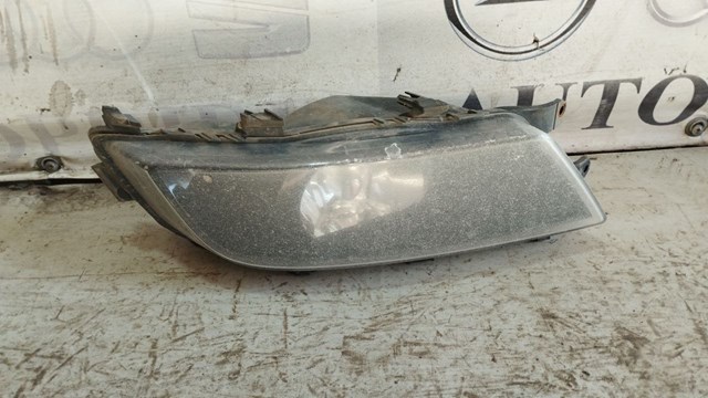 Противотуманка левая 3T0941699C VAG
