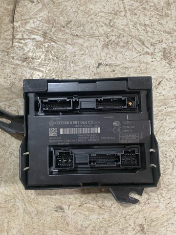 Блок управления центральным замком 8K0907064CS VAG