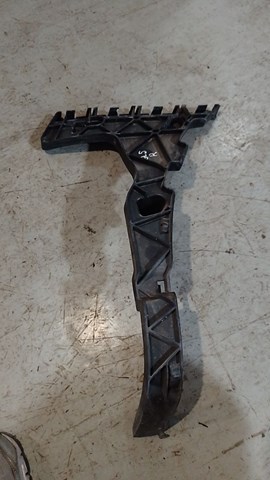 Направляющая заднего бампера, правая 8R0807454B VAG