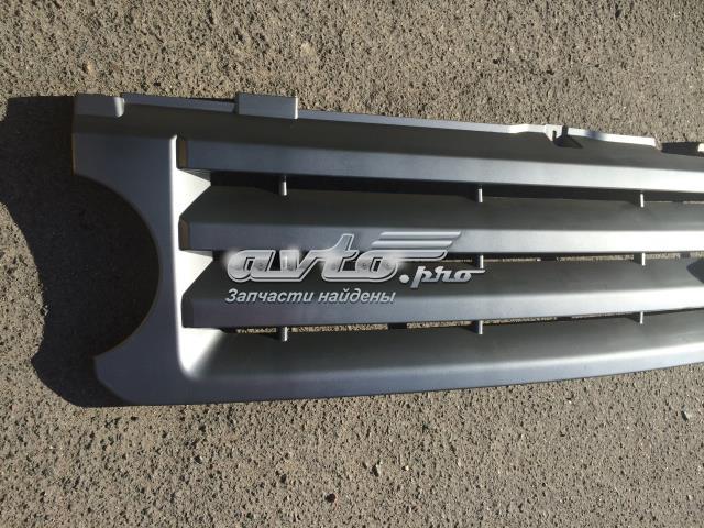 LAND ROVER DHB500580LQV Решетка радиатора в наличии Винница