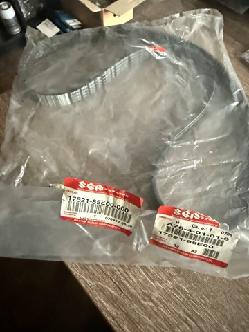 Поликлиновый ремень 1752185E00000 SUZUKI
