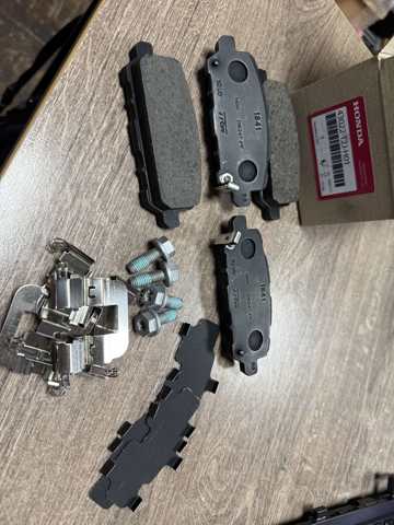 Задние колодки 43022T2JH01 HONDA
