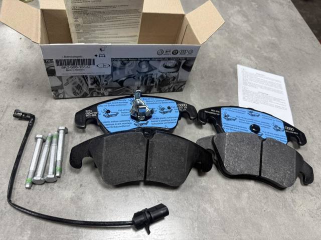 Колодки тормозные Audi Q5