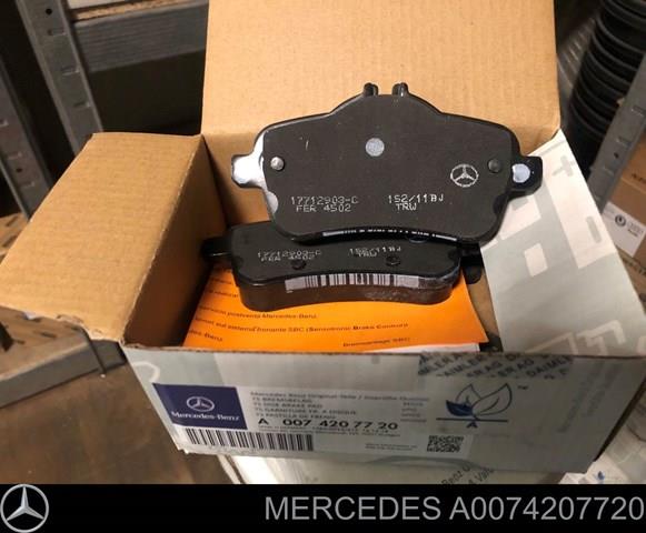 MERCEDES A0074207720 Задние тормозные колодки в наличии Житомир