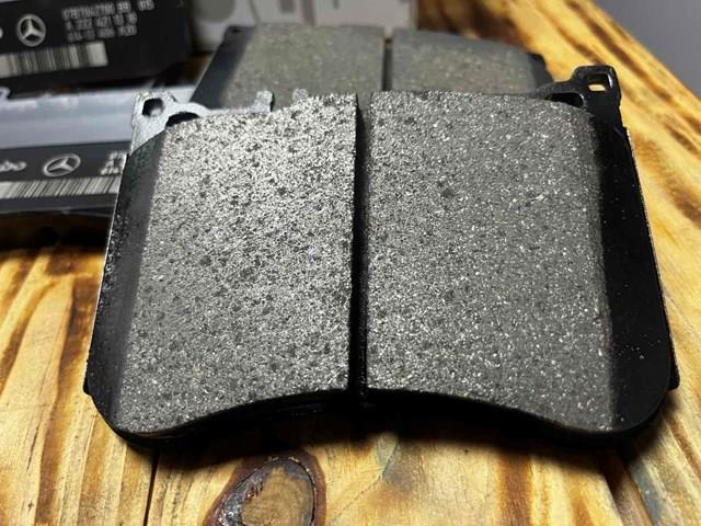 A0084200220 MERCEDES Передние тормозные колодки купить в Сумы