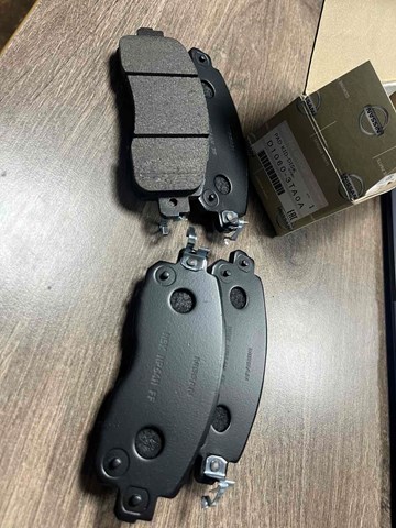 Колодки тормозные дисковые комплект D10603TA0A NISSAN