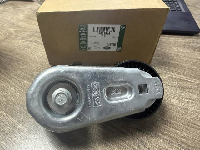 Роликовий модуль натяжителя ремня LR035546 LAND ROVER