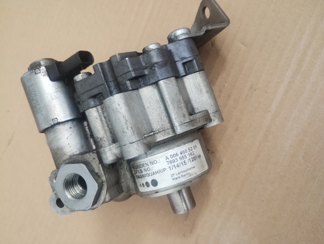 0064665201 MERCEDES Насос ГУР купить в Николаев