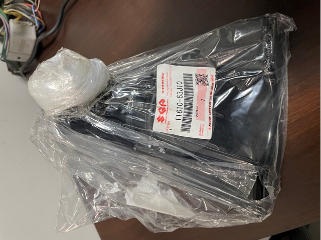 Гидроопора двигателя правая 1161063J10 SUZUKI