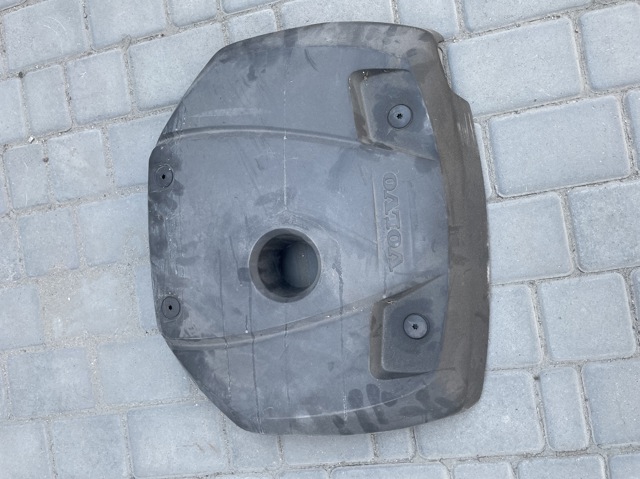 Экран двигателя 31657647 VOLVO
