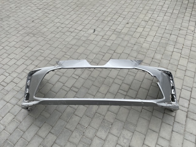 Кожух бампера переднего Toyota Corolla
