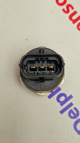 BOSCH 0281002964 Датчик давления топлива в наличии Чернигов