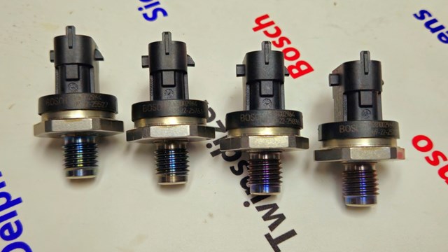 BOSCH 0281002964 Датчик давления топлива в наличии Сумы