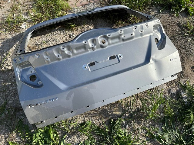 Дверь 5 72800N7010 HYUNDAI