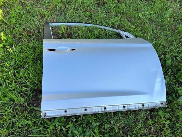 Пассажирская передняя дверь 76004D3001 HYUNDAI