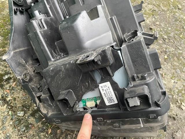 92102S1600 HYUNDAI Фара правая купить в Львов