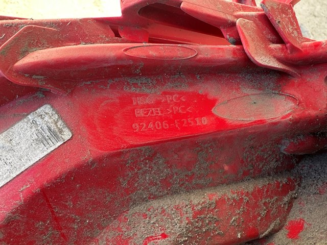 92406F2510 HYUNDAI Правый катафот заднего бампера купить в Днепр