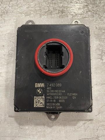 Оригинальный led модуль bmw в рабочем состоянии 63117492089