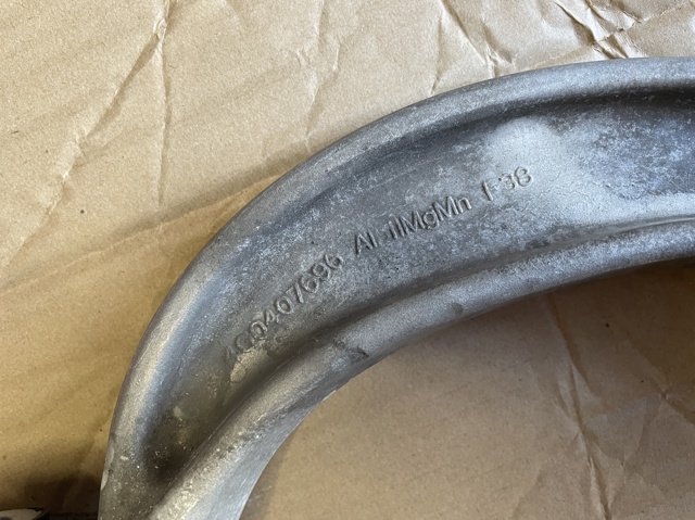 9A740769403 PORSCHE Рычаг передней подвески нижний правый купить в Хмельницкий