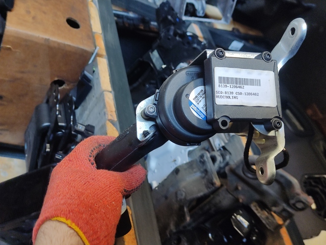 LR059060 LAND ROVER купить в Черновцы