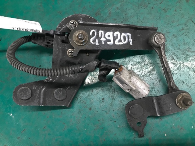 84031SG000 Subaru датчик уровня положения кузова задний