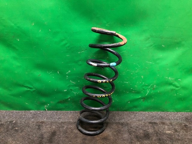 Пружина амортизатора BP4K28011B MAZDA