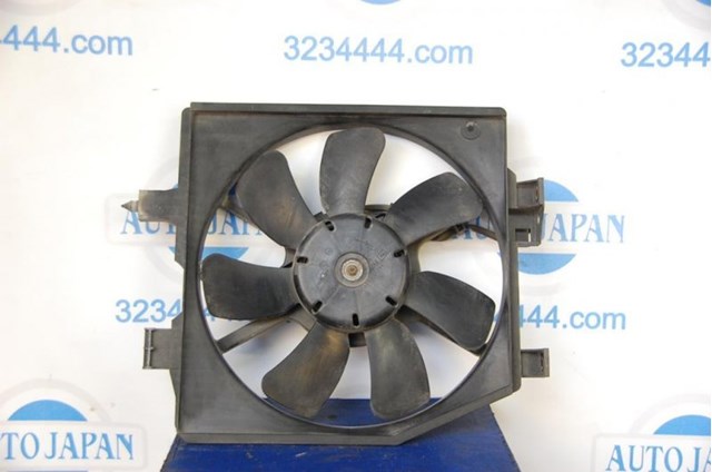 Диффузор вентилятора основного радиатора mazda 323 bj 98-2003 FS2V-15-035D
