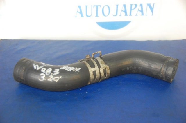 Шланг радиатора охлаждения Митсубиси Паджеро III