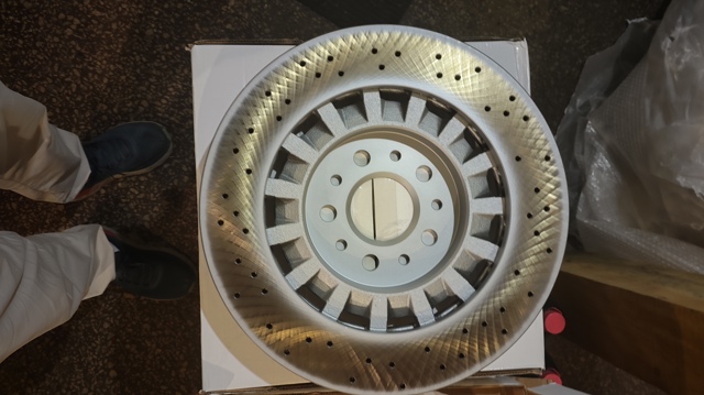 670030935 MASERATI Диск тормозной передний купить в Харьков