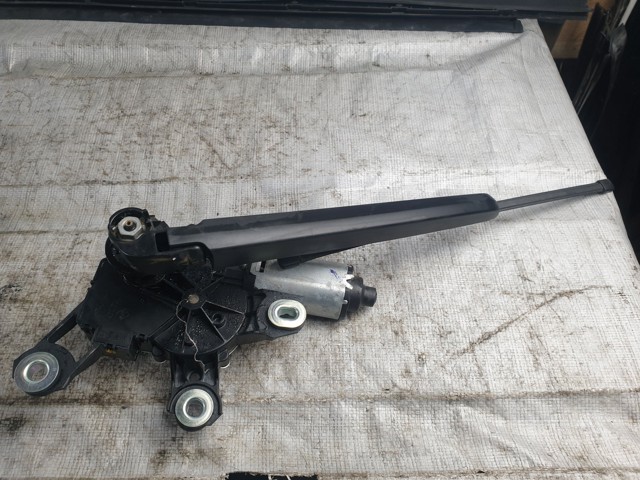 VAG 8R0955711C Моторчик заднего дворника в наличии Каменское