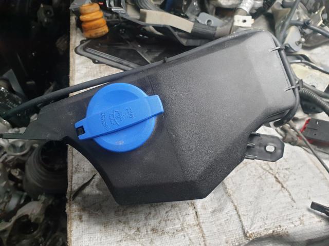 HYUNDAI 98610GI000 Бачок омывателя стекла в наличии Житомир