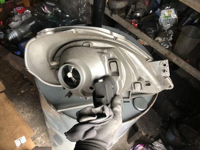 RENAULT 91165719 Левая фара в наличии Каменское