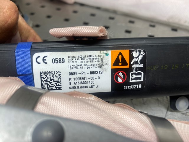 100526100D Подушка безопасности (AIRBAG) двери передней левой купить Днепр