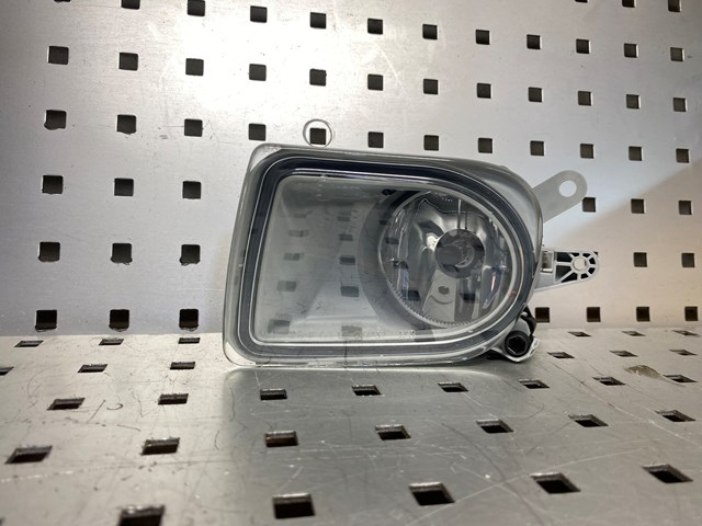 Туманка левая 30698629 VOLVO