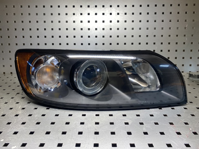 Фара основная левая 30698874 VOLVO