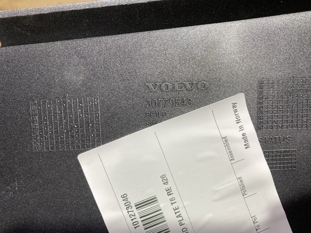 VOLVO 30779543 в наличии Черновцы