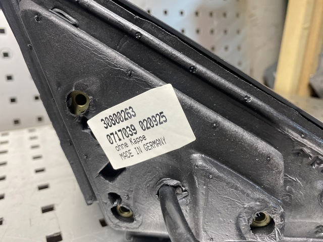 VOLVO 30800263 Зеркало заднего вида левое в наличии Львов